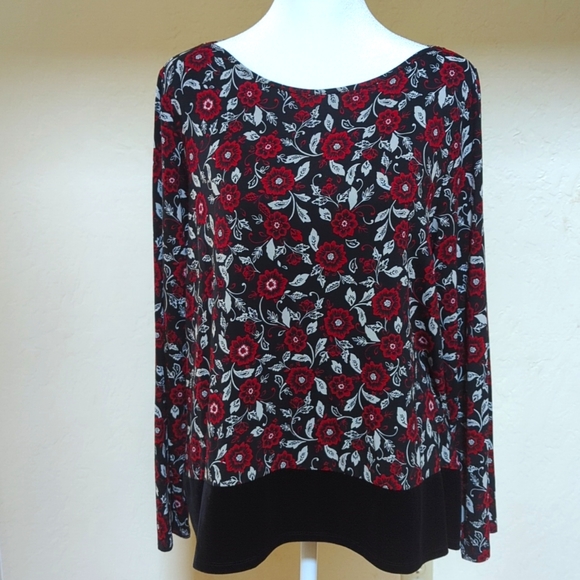 J. Jill Wearever Collection Red and Black Floral Blouse (Large Petite) - Picture 2 of 7